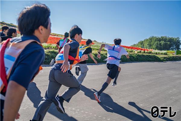 高校生クイズ▼全国5984校の頂点をかけたクイズの甲子園！ひと夏の青春大冒険！🈑