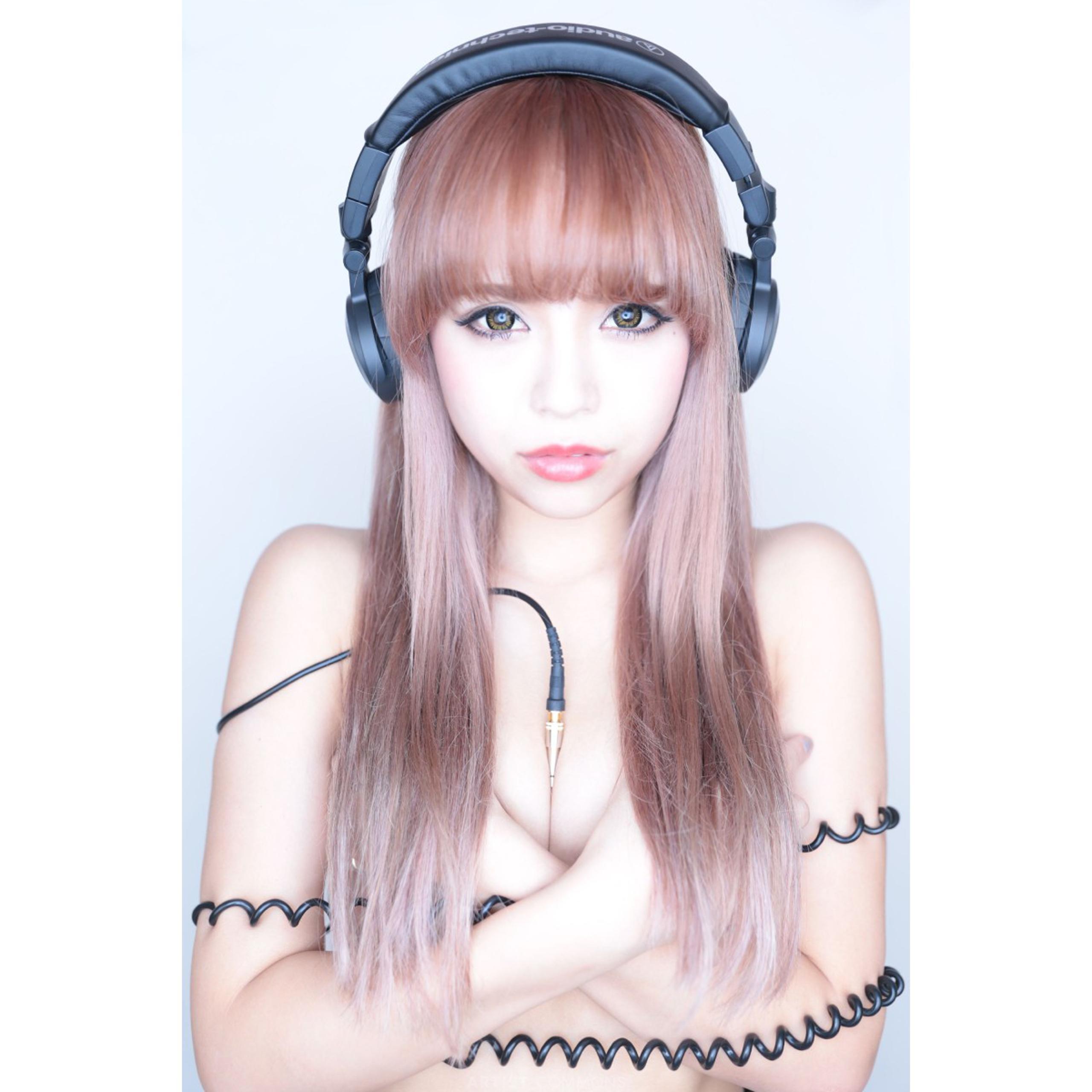 DJ NANA