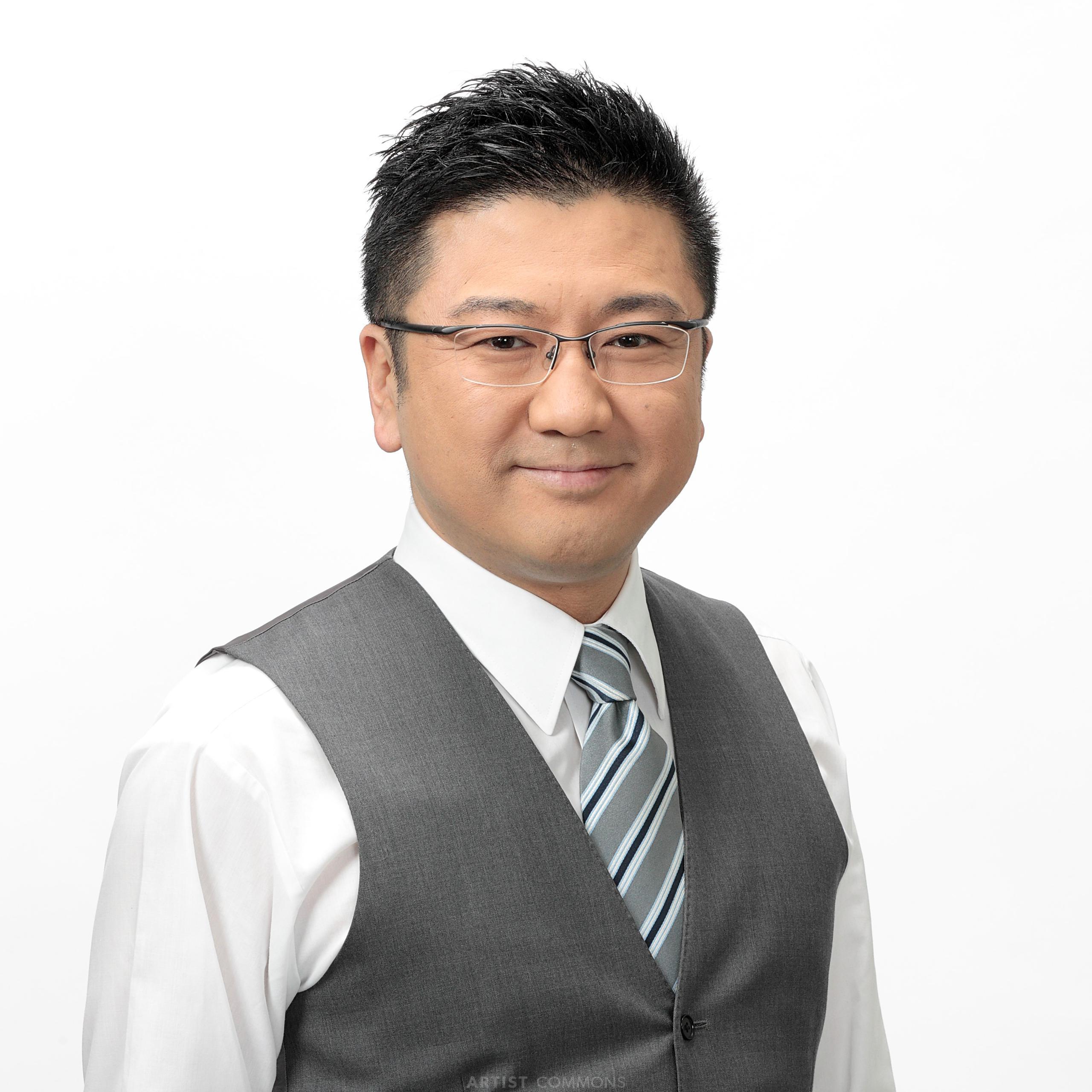 村津　孝仁