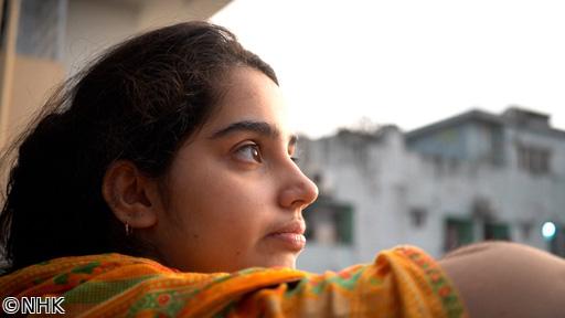 ＢＳスペシャル　希望の灯　アジア女子大学　〜未来を切り拓く女性たち〜🈑