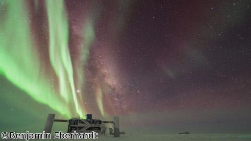 フロンティア　ニュートリノが開く　“深宇宙”の扉🈖🈑
