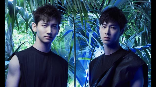 🈠東方神起　ＬＩＶＥ　ＴＯＵＲ　〜Ｂｅｇｉｎ　Ａｇａｉｎ〜　Ｓｐｅｃｉ…