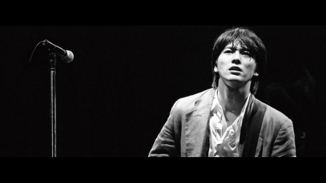 尾崎豊　ＬＩＶＥ　ＣＯＲＥ　完全版