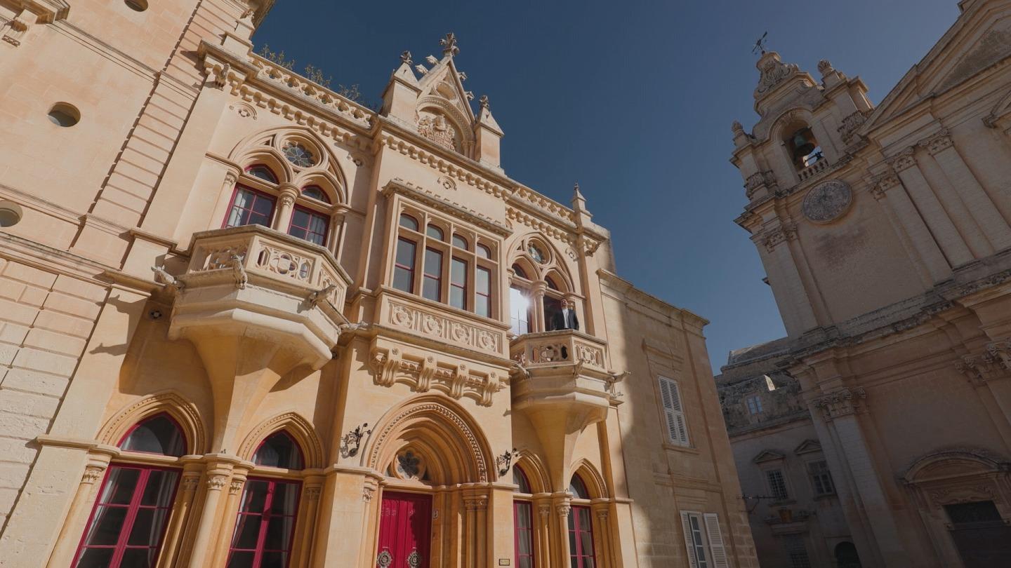 世界の窓▼ハンガリー／セーケシュフェヘールヴァール『永遠の愛の城』