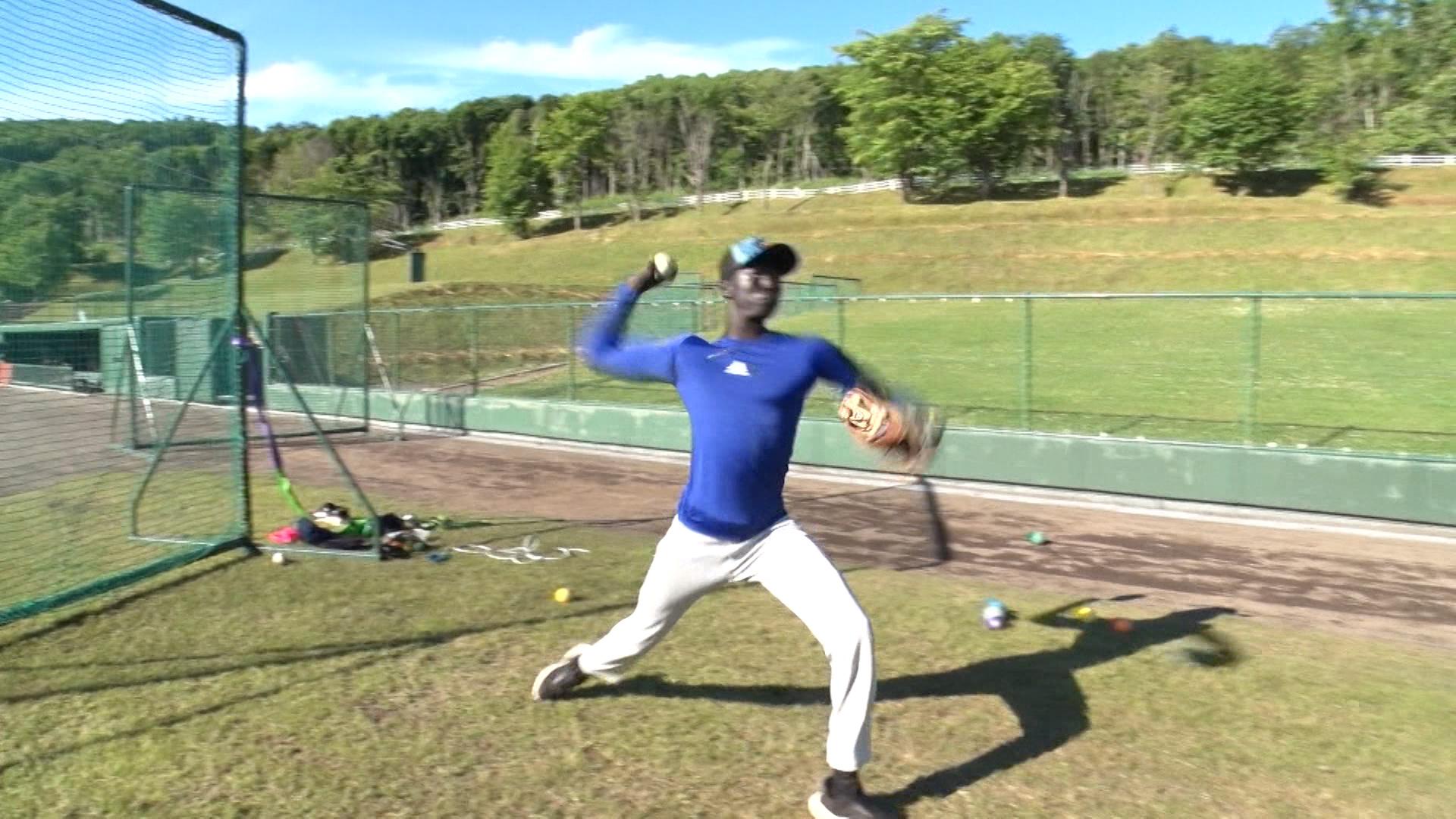 ＹＯＵは何しに日本へ？★15歳アフリカ男子が日本でプロ野球選手に＆激ウマのコーラ🈑