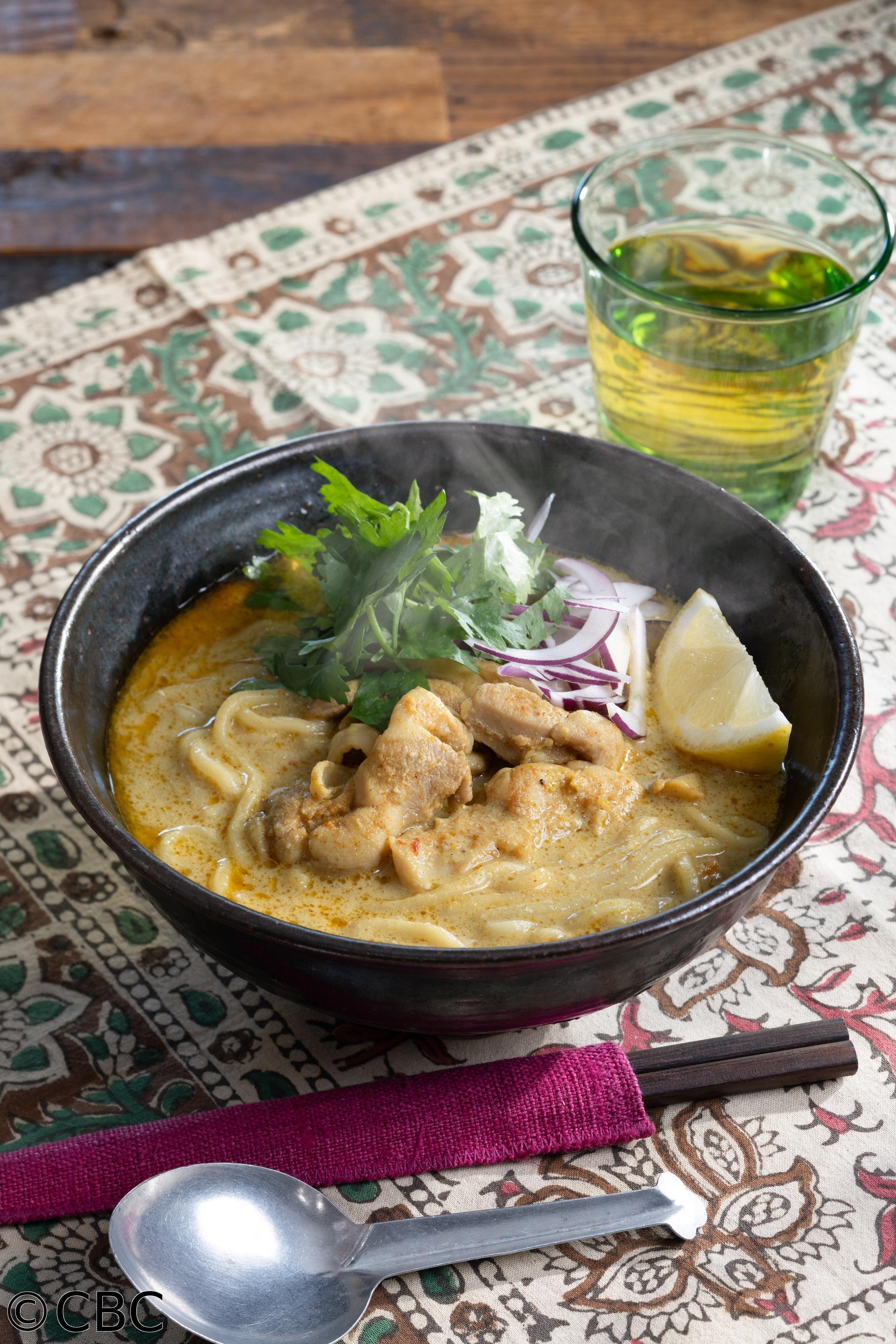 ３分クッキング🈑【ココナッツカレーラーメン】