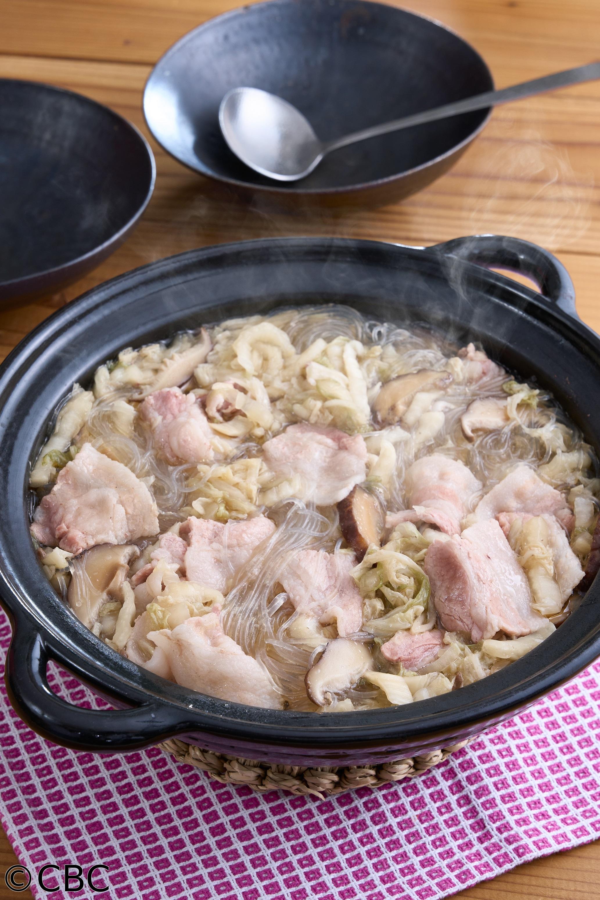 ３分クッキング🈑【発酵白菜と豚肉の鍋・白菜漬け】