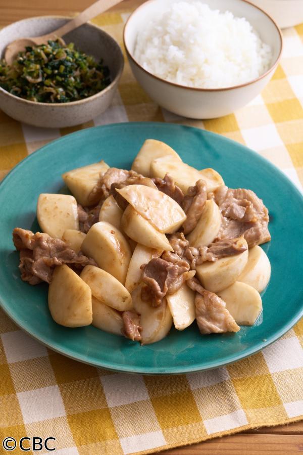 ３分クッキング🈑【皮ごとかぶと豚こまの甘辛炒め・かぶの葉ふりかけ】