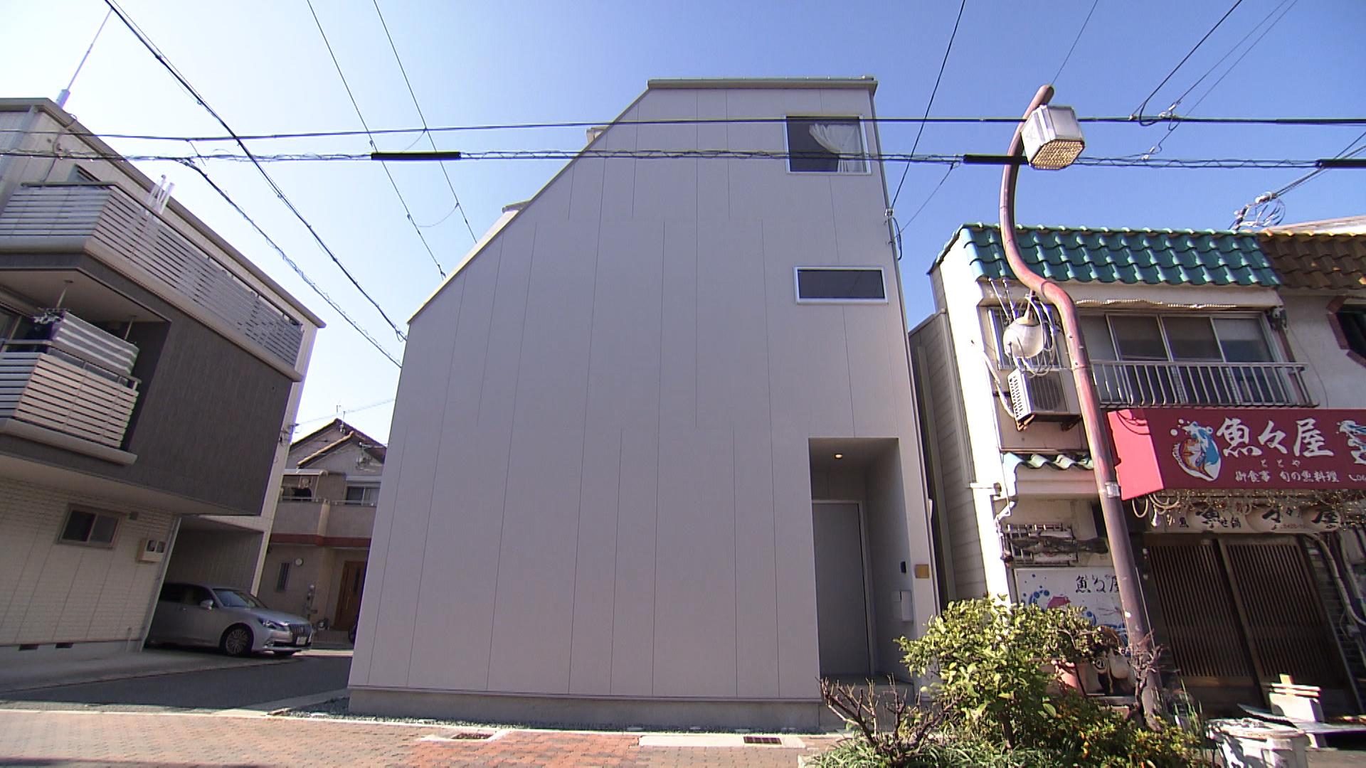 住人十色【人も犬もストレスフリー！　ひとつながりの“田の字”ハウス】🈑🈖