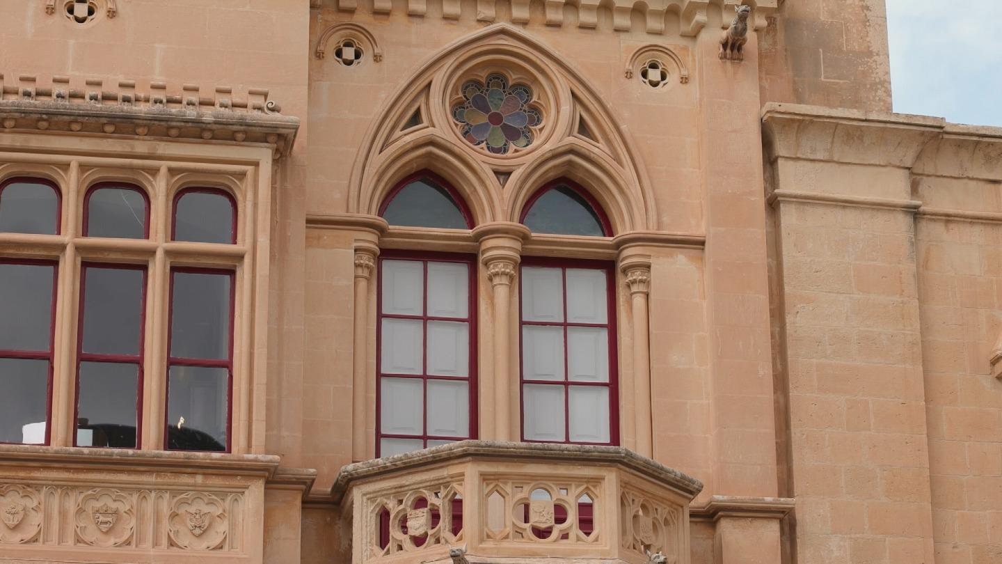 世界の窓▼ハンガリー／ブダペスト『光のウィンターガーデン』