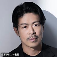 松本 利夫