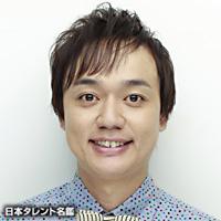 岡安　章介