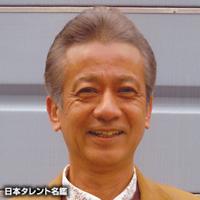 山田　百貴