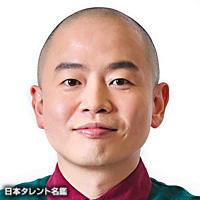 上田　航平