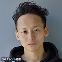 兼松若人