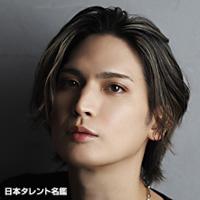 小波津 亜廉（コハツ アレン）