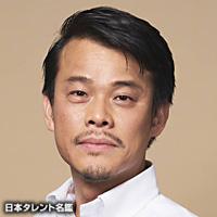 内田 健介